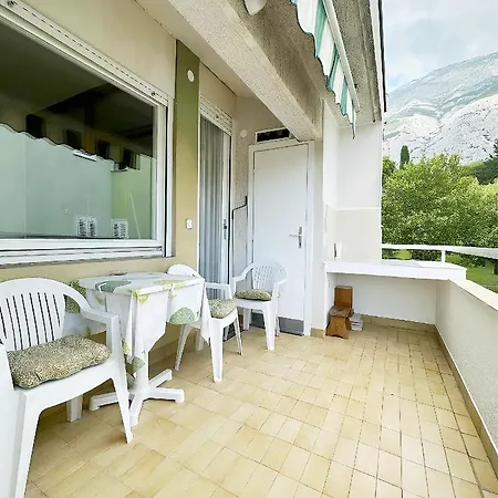 Apartment 14 Makarska