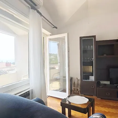 Apartament 14